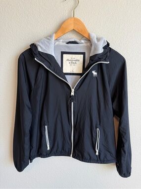Abercrombie & Fitch Navy Hooded Windbreaker Jacket with White Trim
